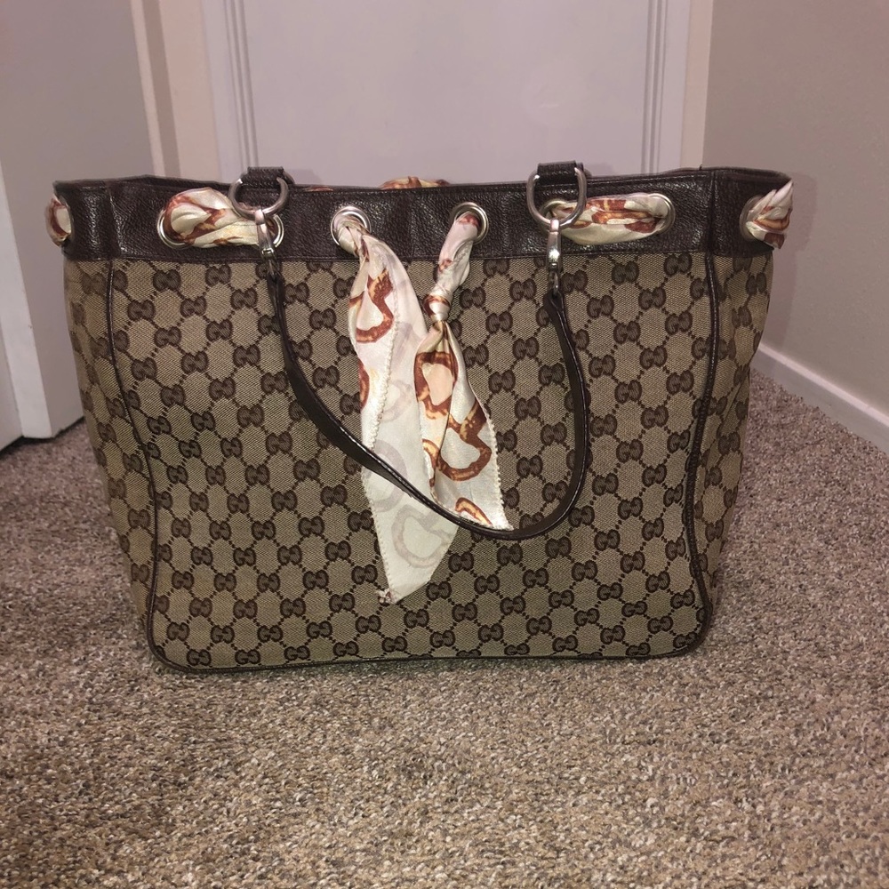 Gucci